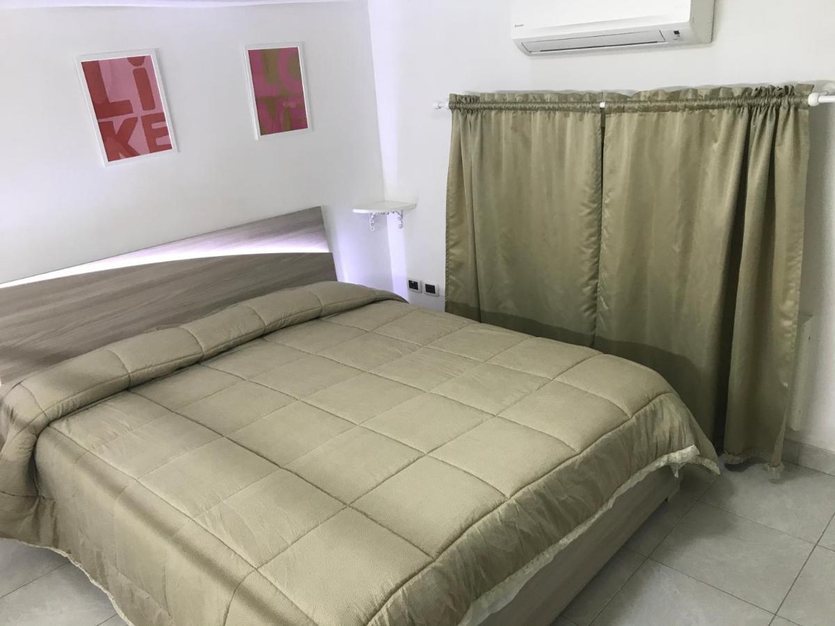 مبيت وإفطار نابولي Regy المظهر الخارجي الصورة
