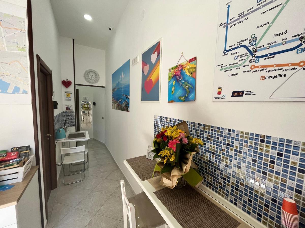 مبيت وإفطار نابولي Regy المظهر الخارجي الصورة