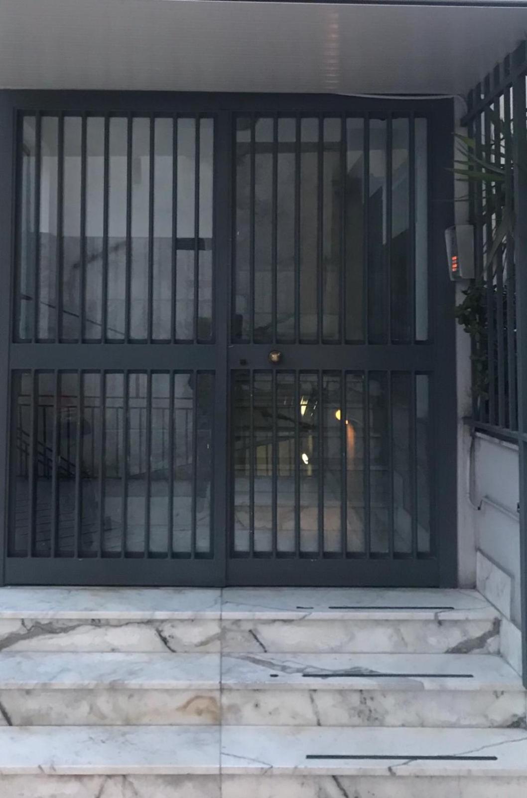 مبيت وإفطار نابولي Regy المظهر الخارجي الصورة